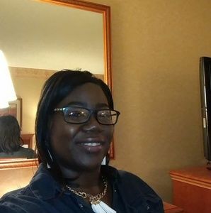 Meet your Posher, Tonya